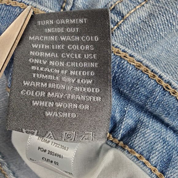 Torrid Feel the Fit Light Wash Distressed Denim Jeans Sz 24 - Picture 6 of 7